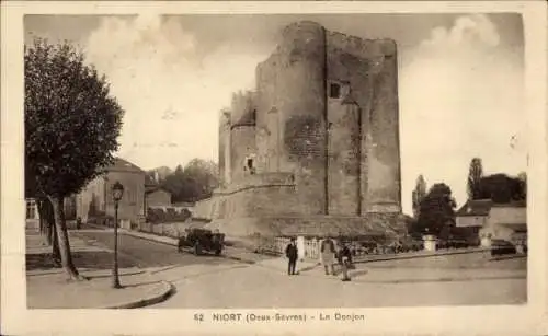 Ak Niort Deux Sèvres, Donjon