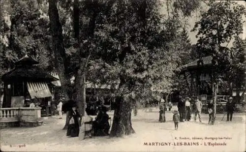 Ak Martigny les Bains Lothringen Vosges, L'Esplanade