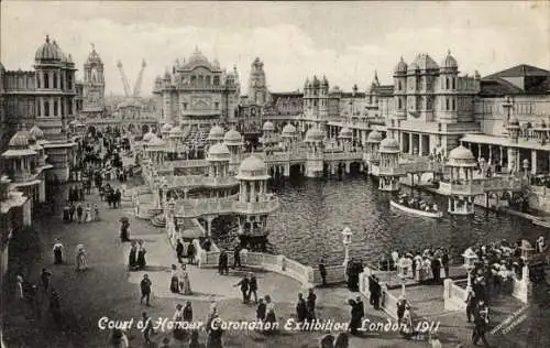 Ak London City England, Krönungsausstellung 1911, Ehrenhof