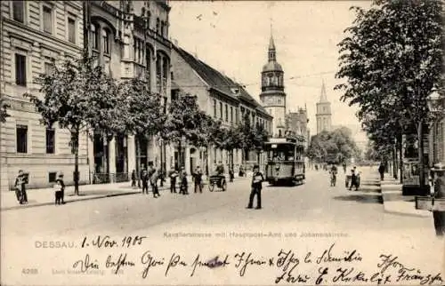 Ak Dessau in Sachsen Anhalt, Kavalierstraße mit Hauptpostamt und Johanniskirche, Straßenbahn