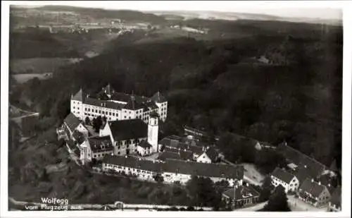 Ak Wolfegg im Allgäu, Fliegeraufnahme