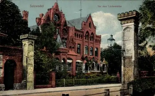 Ak Salzwedel in der Altmark, Vor dem Lüchowertor