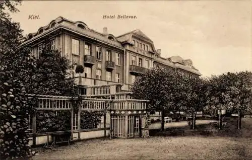 Ak Kiel, Hotel Bellevue