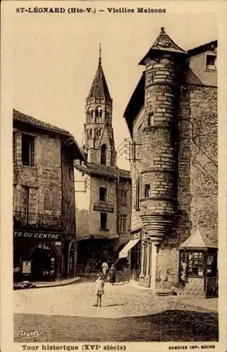 Ak Saint Léonard de Noblat Haute Vienne, Vieilles Maisons, Tour historique