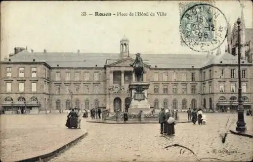 Ak Rouen Seine Maritime, Place de l'Hotel de Ville