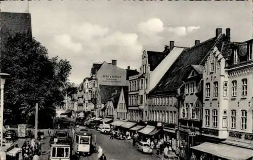 Ak Flensburg in Schleswig Holstein, Holm, Straßenbahnen, Geschäfte