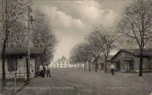 Ak Friedrichsfeld Voerde am Niederrhein, Truppenübungsplatz, Wilhelmstraße