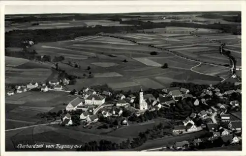 Ak Eberhardzell in Oberschwaben Württemberg, Fliegeraufnahme