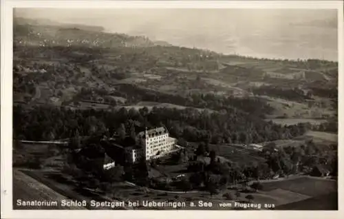 Ak Überlingen am Bodensee, Fliegeraufnahme, Schloss Spetzgart