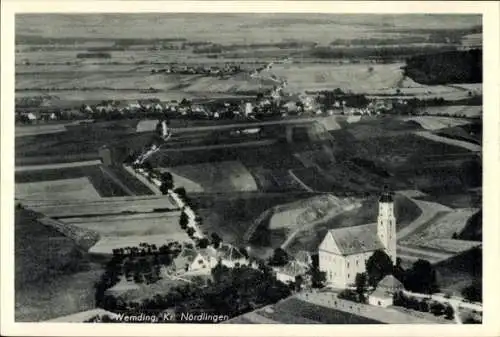 Ak Wemding in Schwaben, Fliegeraufnahme, Kirche