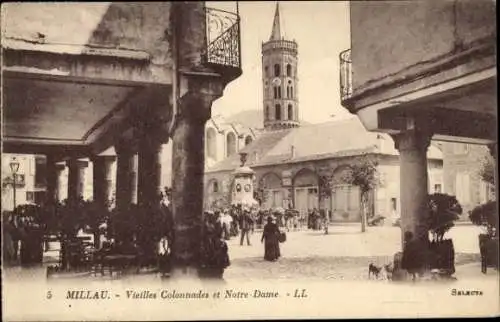 Ak Millau Aveyron, Vieilles Colonnades, Notre-Dame