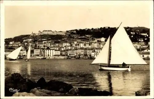 Ak Sète Ce Hérault, Gesamtansicht des Hafens, Fort Richelieu, Segelboot