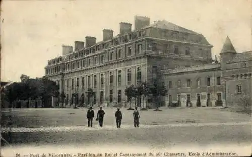 Ak Vincennes Val de Marne, Fort, Pavillon du Roi,  Casernement du 26e Chasseurs, Ecole