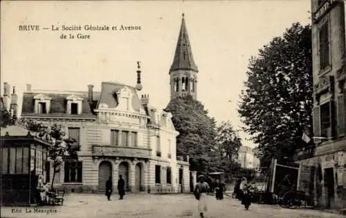 Ak Brive la Gaillarde Corrèze, Société Générale, Avenue de la Gare