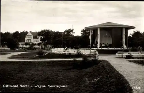 Ak Ostseebad Baabe auf Rügen, Parkanlage mit Konzertplatz