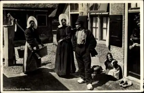 Ak Huizen Nordholland Niederlande, Huizer Klederdracht