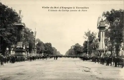 Ak Versailles Yvelines, Visite du Roi d'Espagne, Avenue de Paris