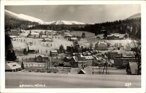 Foto Ak Spindleruv Mlýn Spindlermühle Spindelmühle Riesengebirge Reg. Königgrätz, Ort im Winter