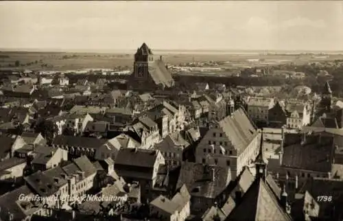 Ak Hansestadt Greifswald, Gesamtansicht, Blick vom Nikolaiturm