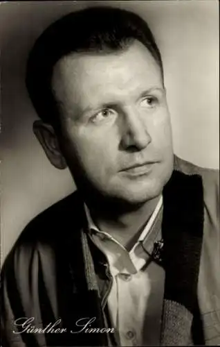 Ak Schauspieler Günther Simon, Portrait, Defa Film Ernst Thälmann