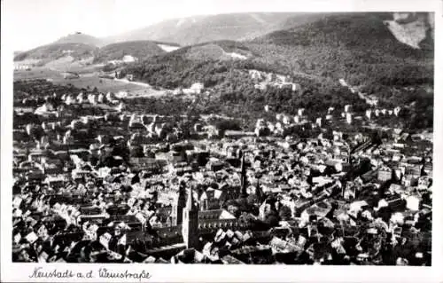 Ak Neustadt an der Weinstraße, Fliegeraufnahme