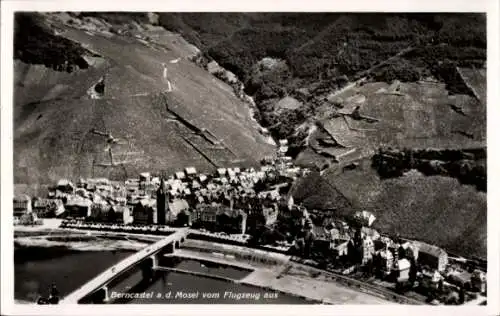 Ak Bernkastel an der Mosel, Fliegeraufnahme