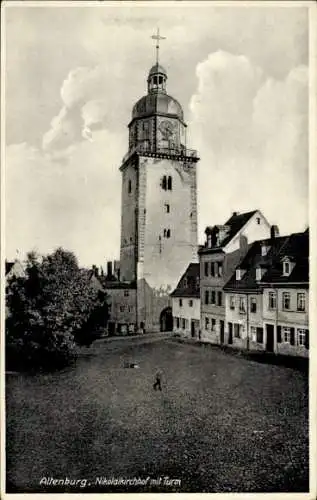 Ak Altenburg in Thüringen, Der Nikolaikirchhof mit Turm