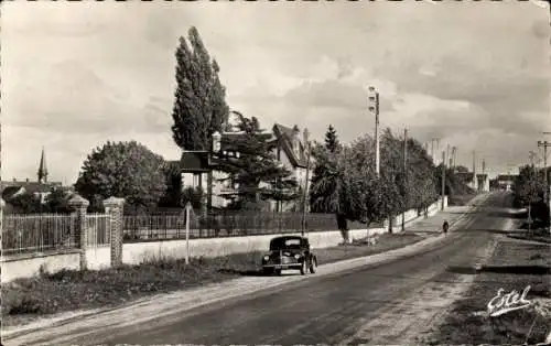 Ak Saint Rémy sur Avre Eure et Loir, Route Nationale