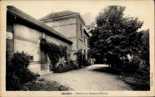 Ak Engomer Ariège, Mairie et Maison d'Ecole