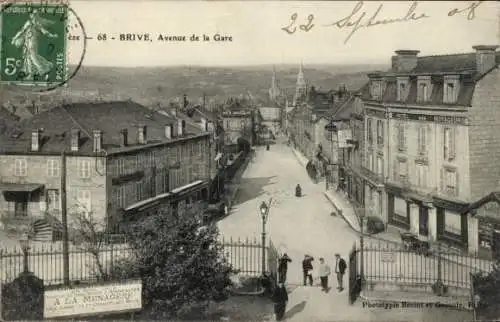 Ak Brive la Gaillarde Corrèze, Avenue de la Gare