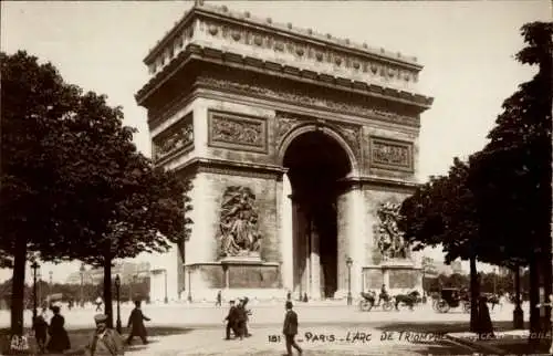 Ak Paris VIII, Triumphbogen, Arc de Triomphe