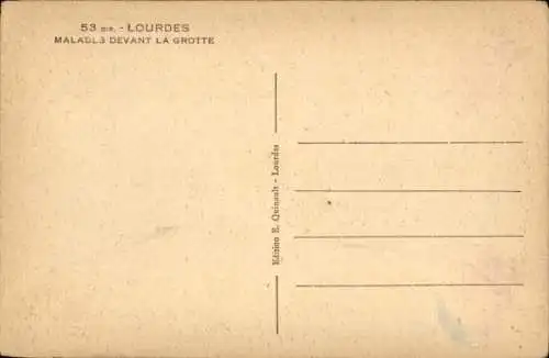Ak Lourdes Hautes Pyrénées, Kranke Menschen vor der Höhle