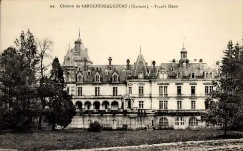 Ak La Rochebeaucourt Charente, Schloss