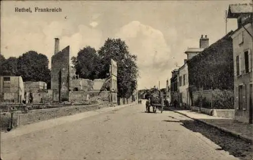 Ak Rethel Ardennes, Straßenpartie