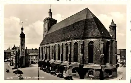 Ak Guben in der Niederlausitz, Rathaus, Stadtkirche