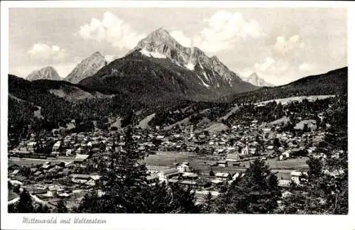 Ak Mittenwald in Oberbayern, Gesamtansicht, Wetterstein