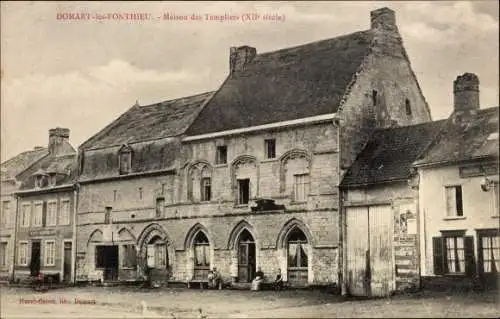 Ak Domart en Ponthieu Somme, Maison des Templiers