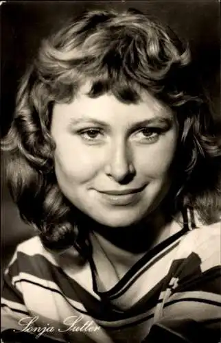 Ak Schauspielerin Sonja Sutter, Portrait