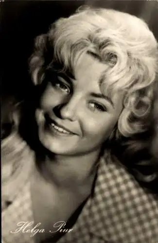 Ak Schauspielerin Helga Piur, Portrait, DEFA Film, Wo der Zug nicht lange hält