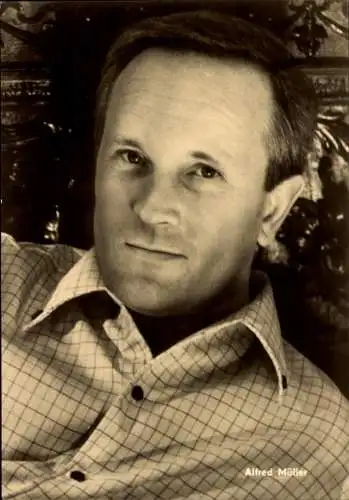 Ak Schauspieler Alfred Müller, Portrait
