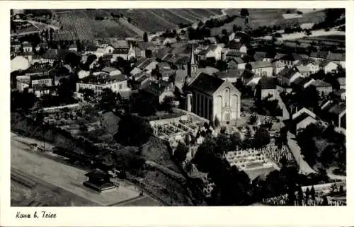 Ak Conz Konz an der Mosel, Fliegeraufnahme, Kirche