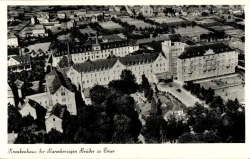 Ak Trier an der Mosel, Krankenhaus der Barmherzigen Brüder, Fliegeraufnahme