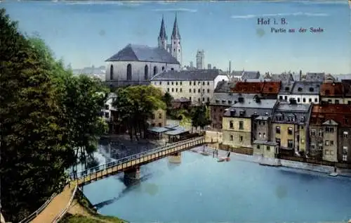 Ak Hof in Bayern, Partie an der Saale, Kirche, Nr. 7000