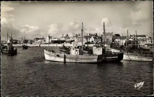 Ak Guilvinec Finistère, Innenhafen