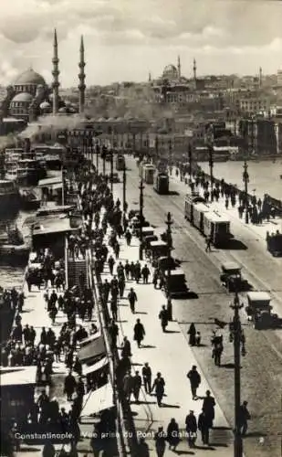 Ak Galata Konstantinopel Istanbul Türkei, Brücke, Straßenbahnen