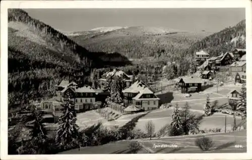 Ak Spindleruv Mlýn Spindlermühle Riesengebirge Region Königgrätz, Teilansicht vom Ort im Schnee