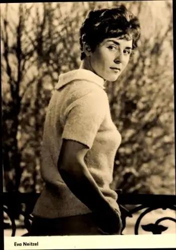 Ak Schauspielerin Eva Neitzel, Portrait, Italienisches Capriccio, DEFA Film