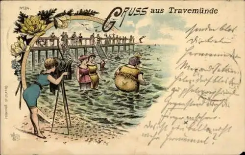 Litho Ostseebad Travemünde Lübeck, Frauen im Wasser werden fotografiert, Bademode