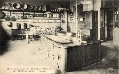 Ak Vierzon Cher, Ecole Nationale Professionnelle, Cuisine