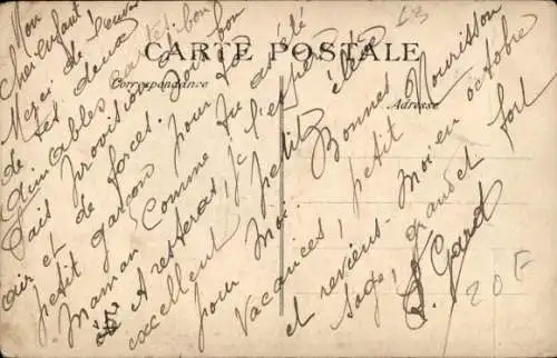 Ak Auvergne, Innenraum eines Hauses in der Auvergne